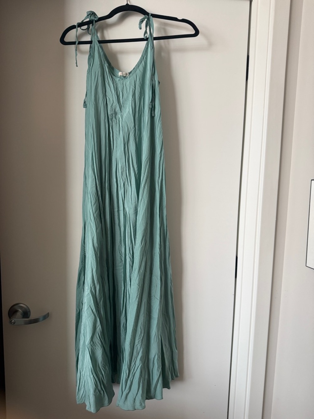 Slleeveless Tie-Shoulder Maxi Dress in Seafoam Green